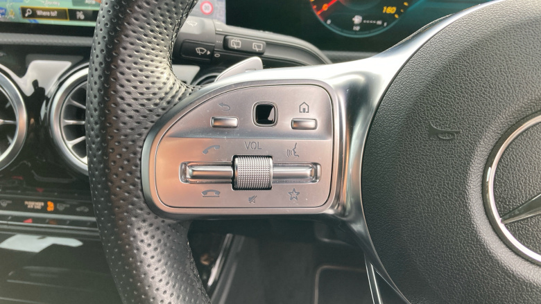 Mercedes-Benz A-Class A180d AMG Line Premium Plus Edition 5dr Auto Diesel Hatchback